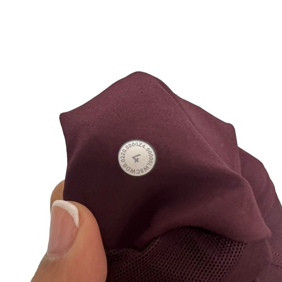 Lululemon Keep Moving 7/8 Pant Cassis Women’s Size 4 - Picture 9 of 9